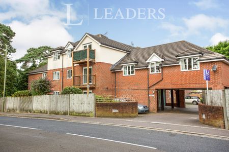 2 bedroom apartment to rent Warsash Road, Southampton, SO31 - Photo 3