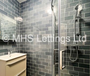 4 Bedroom Mid Terraced House for rent in Royal Park Terrace - Photo 1