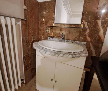 Bestlage Bad Cannstatt, 2 + 1 Zi., möbliert, hell, ruhig, U-Bahn - Photo 2