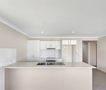 Peregian Springs - 4 Bedroom Family Home - Photo 6