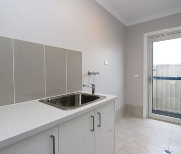 3 Bedroom Home - Available 11/12/25!!! - Photo 4