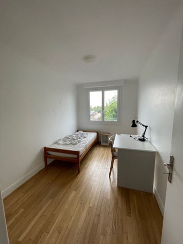 Location Appartement 4 pièces 67m² RENNES 35000 - Photo 4