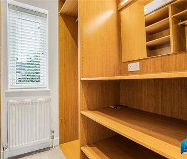 4 bedroom semi-detached house to rent - Photo 3