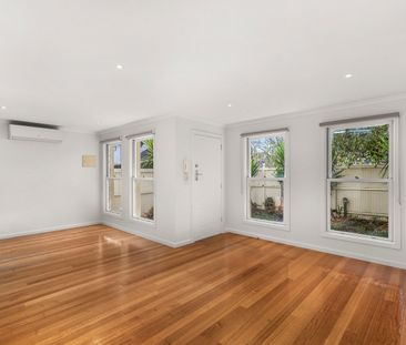 7/10 Violet Street, Essendon VIC 3040 - Photo 4