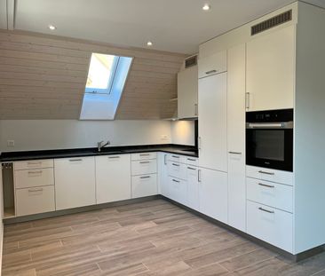 3.5 Zimmer, 122 m², 2. Stock - Foto 2