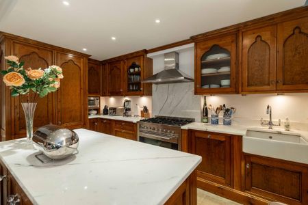 3 bedroom flat to rent - Photo 2