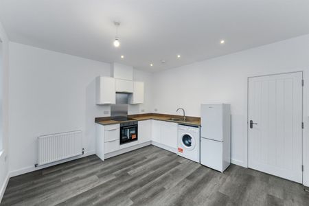 7, 10 Third Avenue - Photo 3