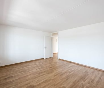 Wohnen mit Weitblick: Attraktive Wohnung im obersten Stock - Photo 4