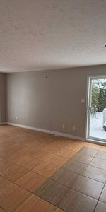 5 1/2, Disponible Immédiatement, - Photo 4