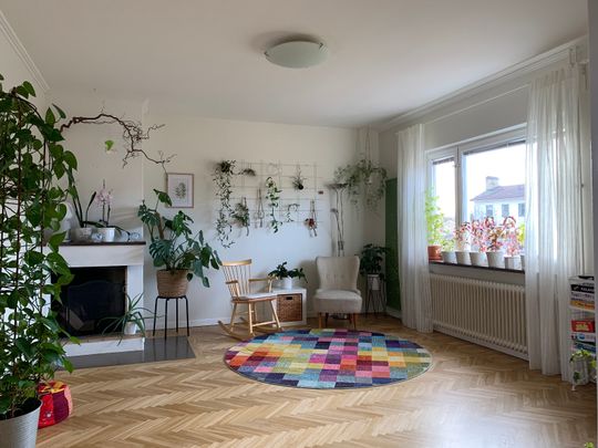 Vackert gavelradhus i barnvänliga Gubbängen uthyres. - Photo 1