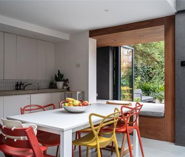 4 bedroom terraced house to rent - Photo 4