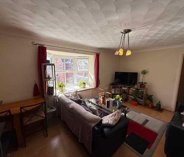 Lindow Street, Sale Moor, Sale, M33 - Photo 1