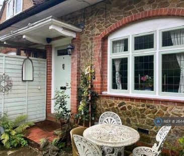 3 bedroom terraced house to rent - Photo 6