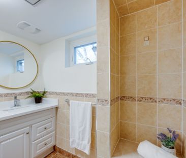 For Lease - 8 Clearview Heights, Toronto, Ontario - Photo 6