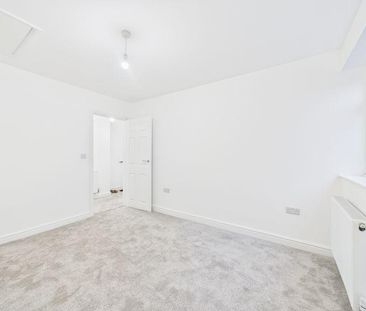 3 bedroom detached bungalow to rent - Photo 6