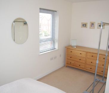 4 bedroom townhouse to rent - Photo 5