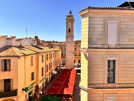NIMES CENTRE ECUSSON- T2 BIS de 42.78 m2 ., - Photo 5