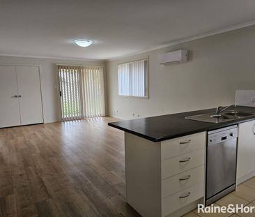 Now available for Lease .. - Photo 3