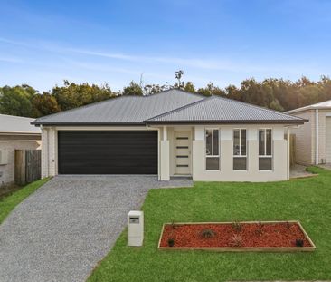 Modern and Cozy Home in Prime Location - A/C & Spacious Backyard! $... - Photo 6