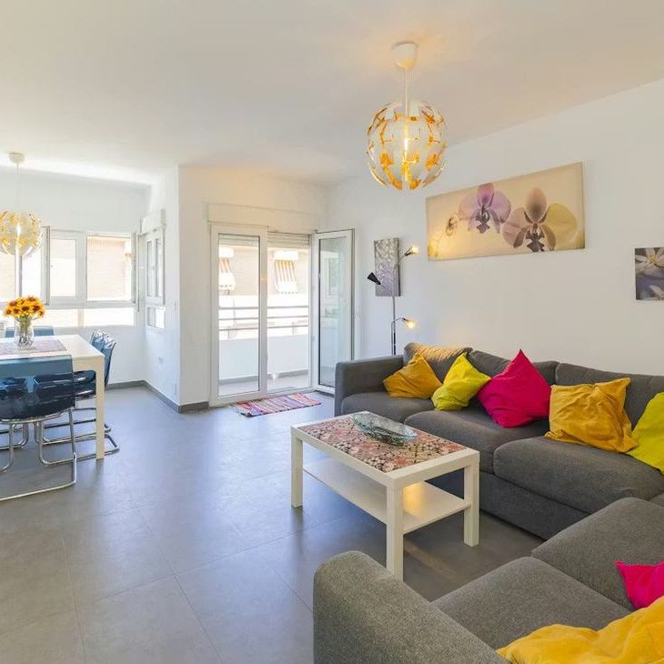 Avenida Juan Sebastián Elcano, Málaga, Andalusia 29017 - Photo 1