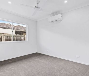 28 Andrew Street, Caboolture South - Photo 2
