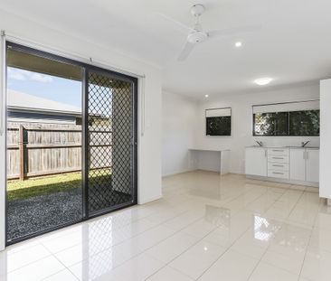 FANTASTIC 2 BEDROOM DUPLEX - Photo 4