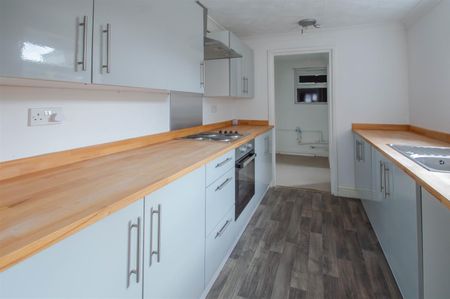 Crowland Road, Haverhill - Photo 5