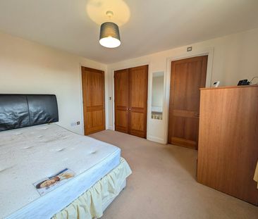 Flat to rent on - Photo 6