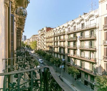 Carrer de Balmes, Barcelona, Catalonia 08008 - Photo 4