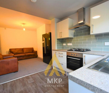 5 bedroom terraced house to rent - Photo 6