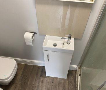 Studio Flat, Oval Road, CR0 - Photo 4