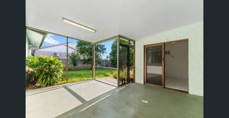 Beautiful Family Home in a Quiet, Convenient Pocket of Kirwan - Photo 5