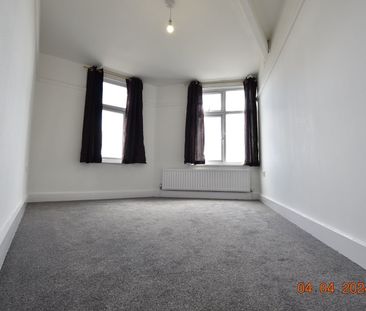 1 Bed Flat, Crawley Green Road, LU2 - Photo 4