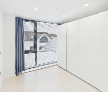 Apartment 5, 124 - Photo 6