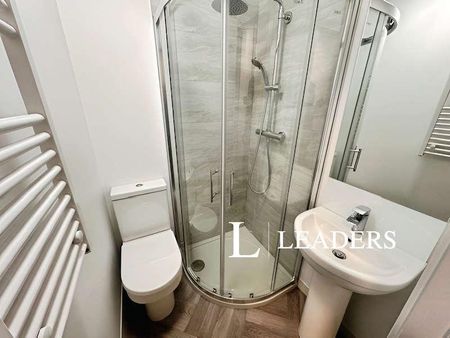 ; Sackville Street;, ST4 - Photo 3
