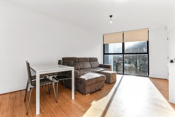 Brickfield Close, E9, Property for rent - Photo 1