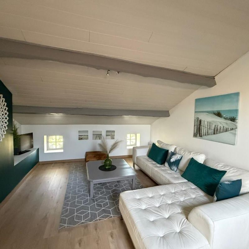 Maison 8 pièces Le Barp 211.37 m² - 5 chambres sur grand terrain - Photo 1