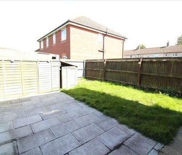 Denver Road, Kirkby, L32 - Photo 1