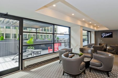 Chateau Apartments - Photo 5