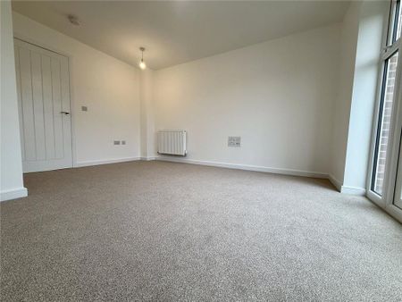2 bedroom semi-detached house to rent - Photo 3