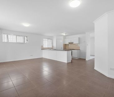 8 Maclean Close, Fitzgibbon QLD, Belconnen - Photo 2