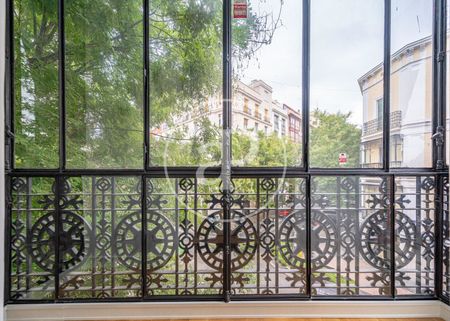 Flat for rent in Recoletos (Madrid) - Photo 2