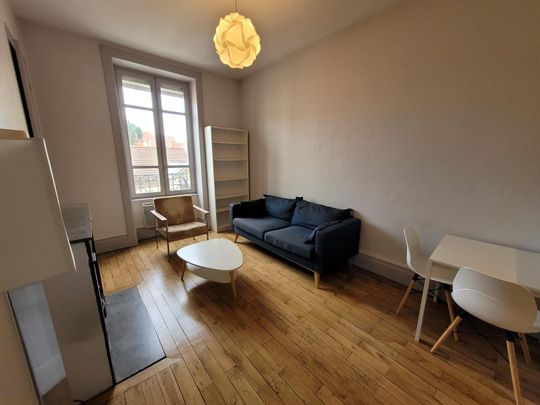 Location Appartement 2 pièces 40m² LYON 3ème - Photo 1