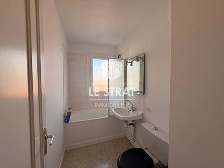 Location Appartement 2 pièces 35m² - Photo 3