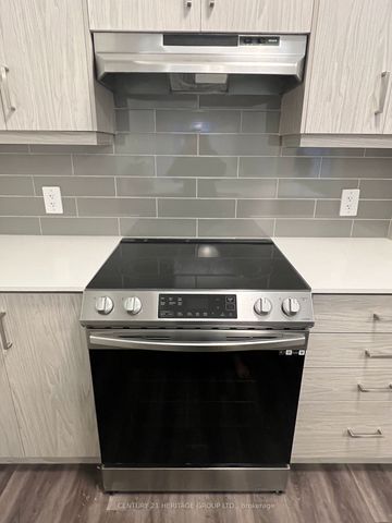 For Lease - 39 Honeycrisp Crescent Unit# 78, Vaughan, Ontario - Photo 5