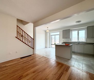 For Lease - 132 PORT Crescent, Welland, Ontario - Photo 5