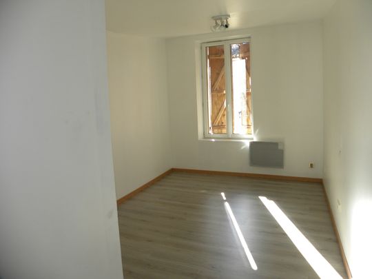 Location Appartement 4 pièces 100m² VILLENEUVE SUR LOT 47300 - Photo 1