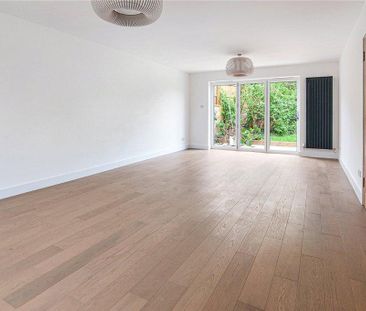 4 bedroom detached house to rent - Photo 1