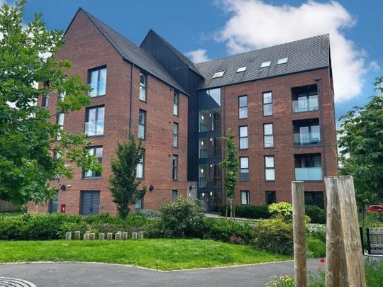 Antonio Place, Stratford-upon-Avon, CV37 - Photo 1