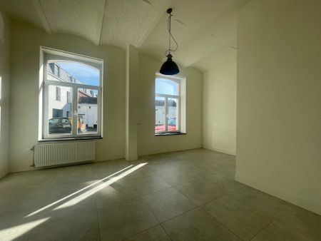 Ruim gelijkvloers appartement/benedenwoning met 3 slpks - Photo 4